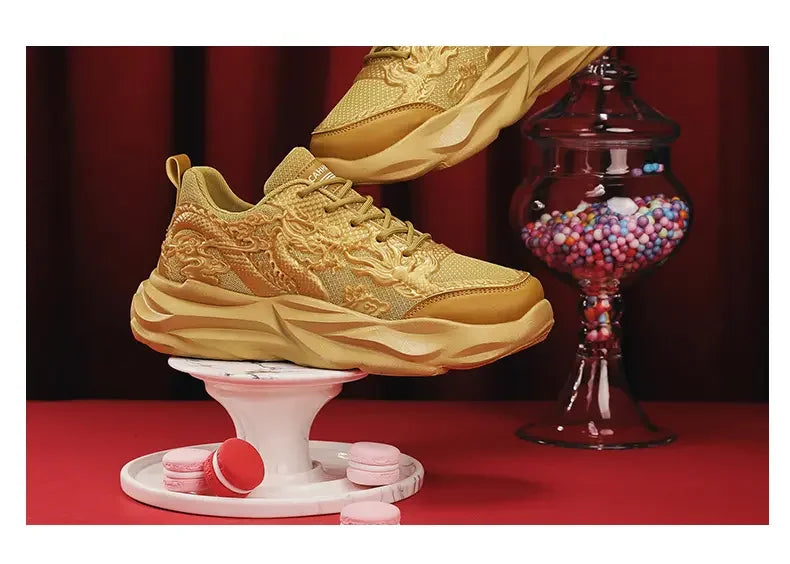Dragon Pattern Carving Fashion Men's Sneakers